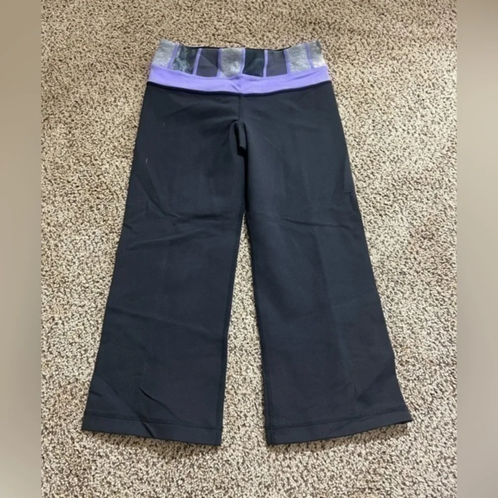 Lululemon reversible leggings
